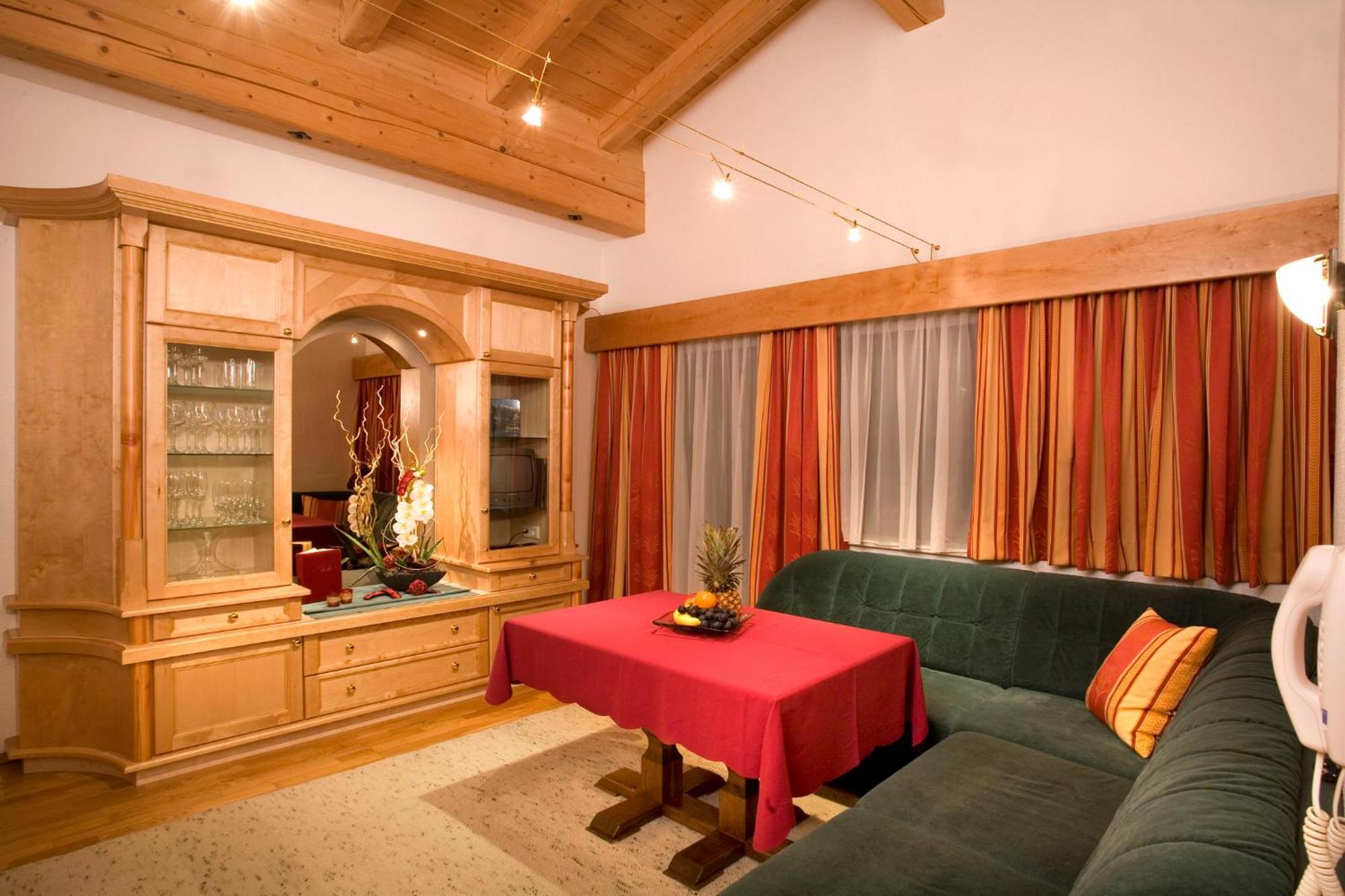 Ondres'n Hof Hotel Längenfeld Eksteriør billede